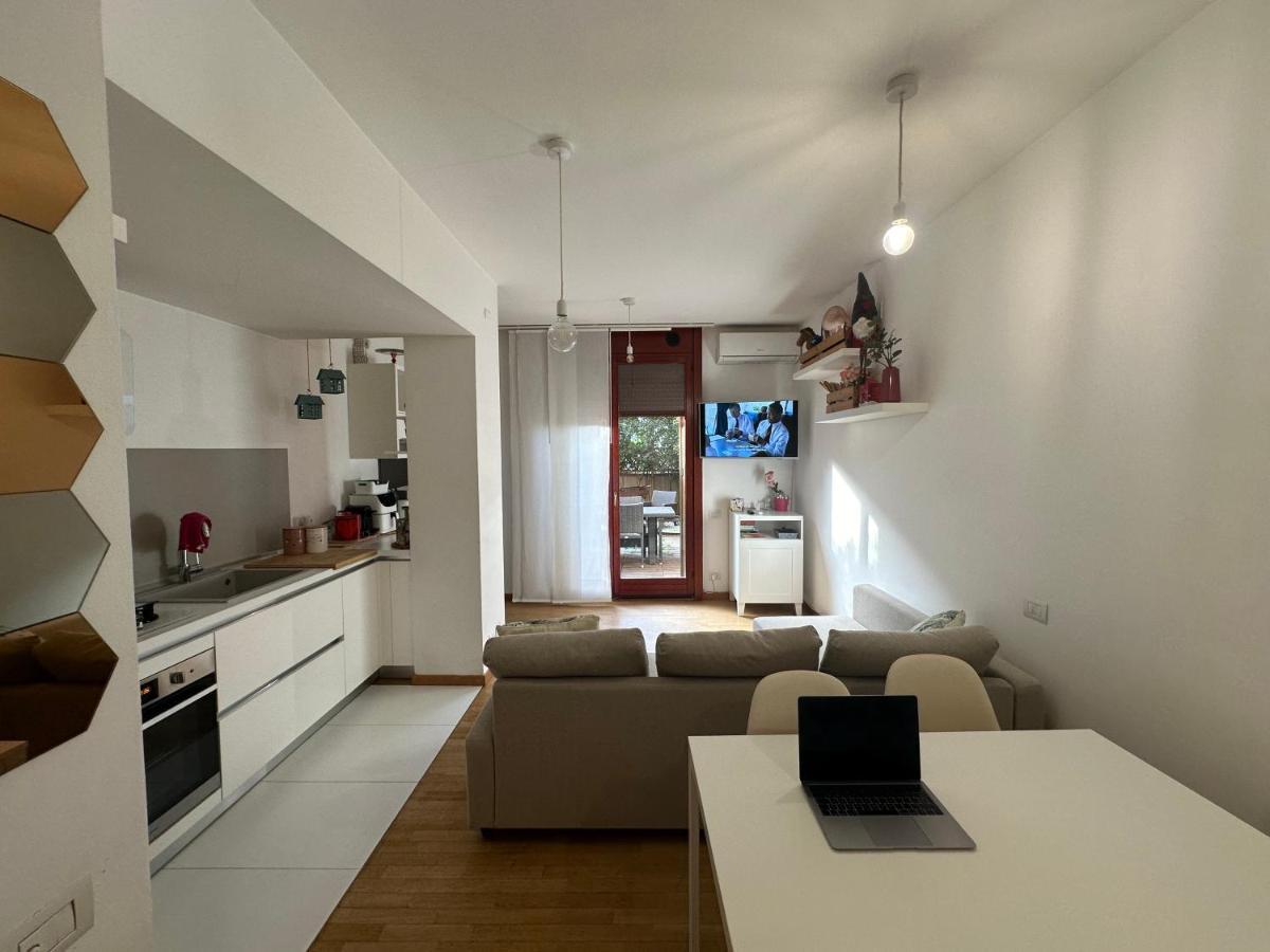 Be-c0 Bicocca Luxury Garden Apartment *